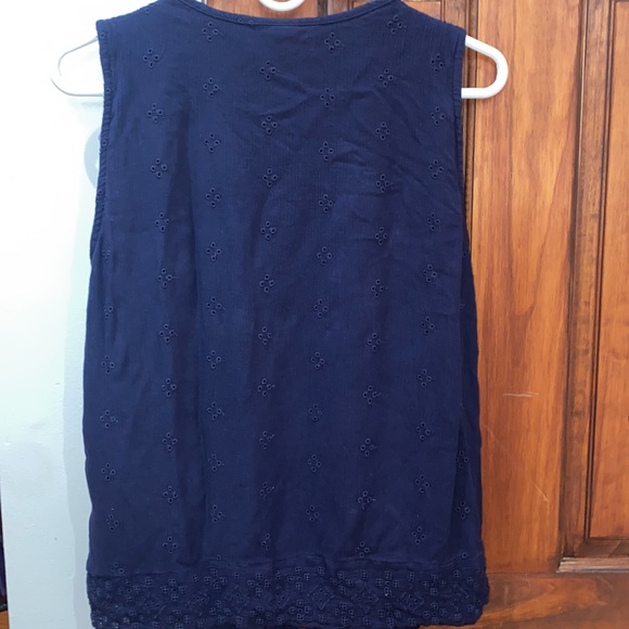 Gap sleeveless blouse - Picture 4 of 4